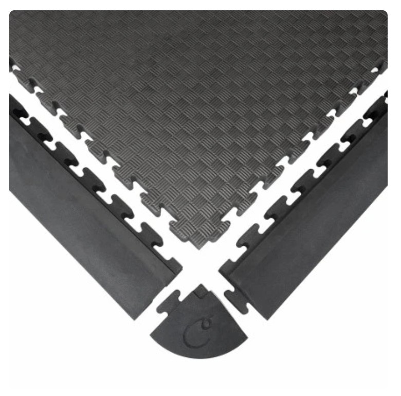 Carl's Golf Room Floor Tile System